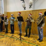 Read more about the article 20.12.23 / Musikalische Weihnachtsgrüße überbracht